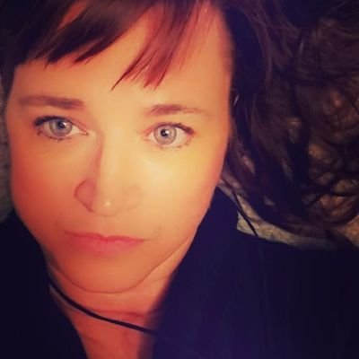 WhirlyRobinBird's profile picture. Just me...nothin fancy