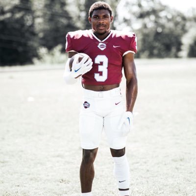 RB🏈/Athlete G.W. Carver High School🐅c/o23 Phone number: 706 573 0793Email: jriley4206@gmail.com GPA 3.8📚
