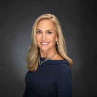 Alice Bast (@abast) 's Twitter Profile
