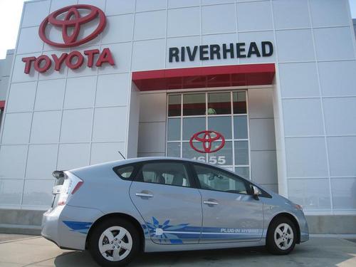 You can rest assured that when you shop for a new or used Toyota, you're shopping for quality and reliability at Riverhead Toyota 631-727-7722