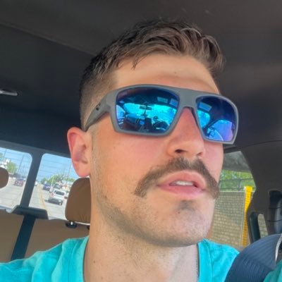 gt_rose34's profile picture. Think back on the positive things in life