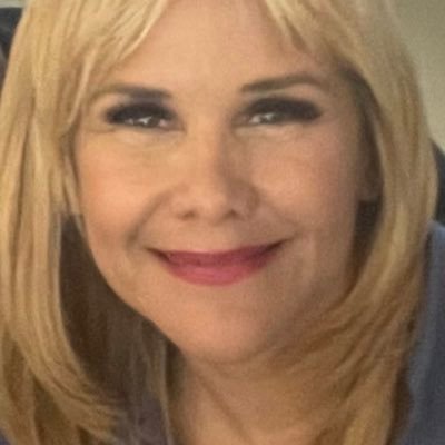 DeniseDepr's profile picture. Mother, Educator, Beach Lover