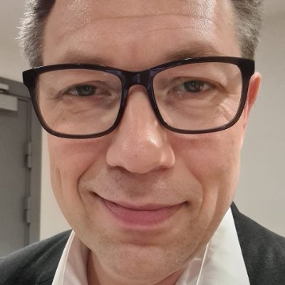 Digital Sales Wizard with an Opinion on Anything. (Chaotic Good)
Philanthropist * Intellectual * Brunsviger Connaisseur