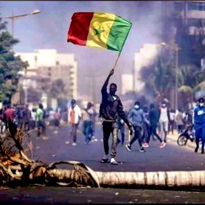 DenZ_TM's profile picture. Je sais ce que je veux et où je vais.