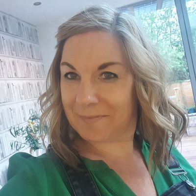 Claire Lockwood Profile