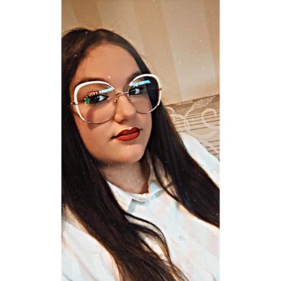 MellanieCobos's profile picture. cool and fun to be with