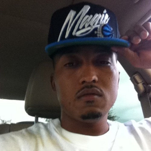 youngrich1985's profile picture.