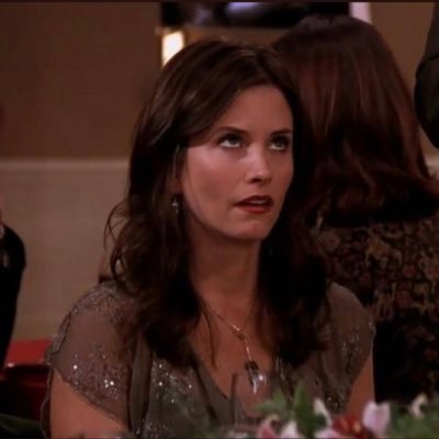 tessthedinodoc's profile picture. 