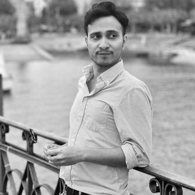 BadassBisD's profile picture. Taking step is easy, standing still is hard! #live #laugh #love #respect