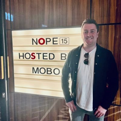 Writer, Podcaster and Optimistic Film Critic at @films_that. Also repeating the same joke over and over again as @roykeanereviews.
DM for enquiries.