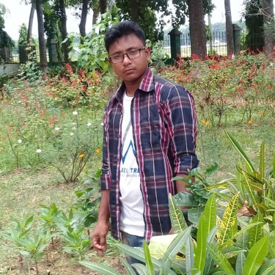 I am a full-time professional Digital Marketer....