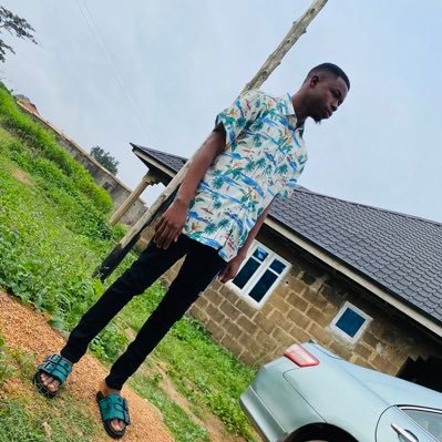 vikkieReal's profile picture. Jesus Boy| Animal Physiologist 🐅🐴🐕| Culers❤️💙 | Rottie |