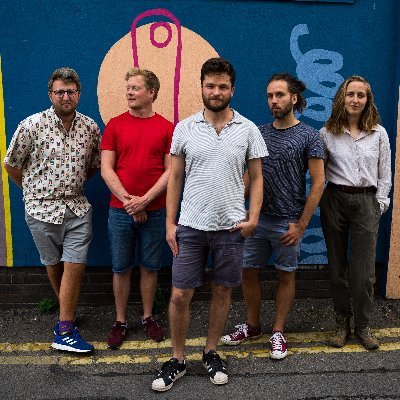 Alternative indie band in Cardiff. @DustyCutPhil, @thomhollick, @SimonLDowling, Evie Davies & Tim Swan. Latest single: https://t.co/c7HtHeGa9Z…