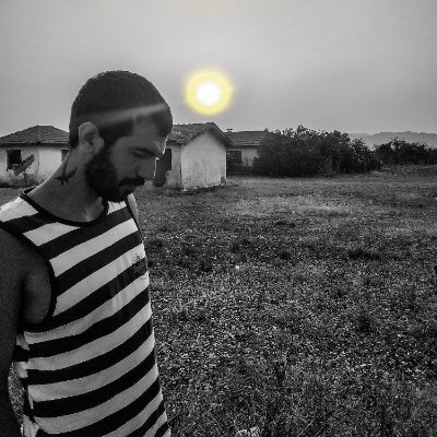 GurleyukE's profile picture. kapı, anahtar; sarı-lacivert...
https://t.co/uneAQsddnc