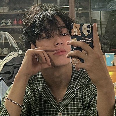 nutrition science’20 • the 🌏 is bitter, only sweet is #JAEHYUK #YEDAM #PARKJIHOON • she/her