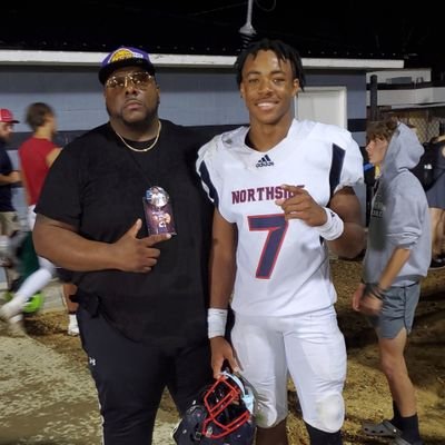 Father of @11Dlock c/o 2023 CB @Northside High School Columbus, Ga. 4.33 GPA/4.56 40 yard/6'0 175lbs. GOD BLESS!