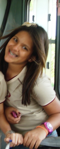 Fernanda Gabriely, gosto dos meus amigos, minha família, de DEUS, também gosto de cantar. Gosto de forró e etc,