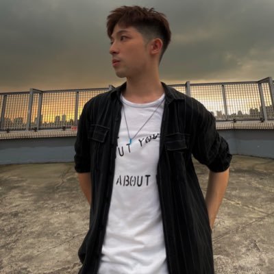 shibacorgifox's profile picture. 邁入第二十六年的人生遊戲｜偶爾的偶爾有🔞未成年請勿觀看｜167矮子｜狗奴才一枚(兩隻炸雞)｜推特的事就留在推特不用從其他地方尋找我^^