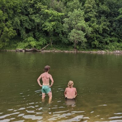 Bandana_Brian's profile picture. Golden Gopher sports “enjoyer”