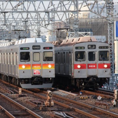 東急線を主に撮影しています。好きな車両は、8500系、5000系、TOQ-iなど。サブ垢もよろしくお願いします。→@sanshisi14J_b / @sanshisi14J_c