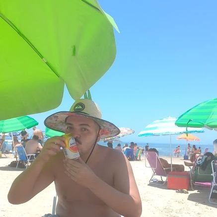 por favor, não leve nada a sério nesse perfil!