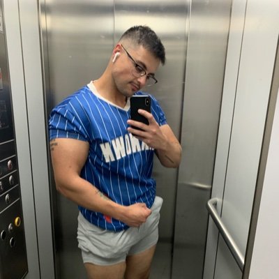 Si quieres ver más contenido suscríbete a mi onlyfans 🔥 
https://t.co/7h3uHNYW1k