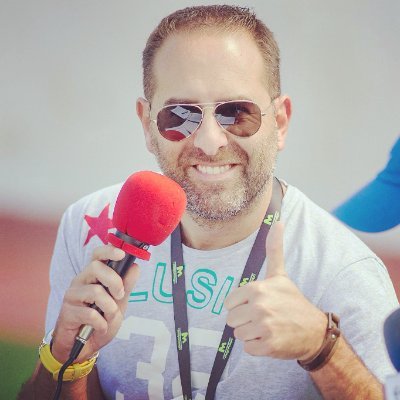 Apasionado del 𝗗𝗲𝗽𝗼𝗿𝘁𝗲 y la 𝗖𝗼𝗺𝘂𝗻𝗶𝗰𝗮𝗰𝗶ó𝗻.🎙 Máster Periodismo Deportivo en @VillanuevaMPD ⚽ 🏀