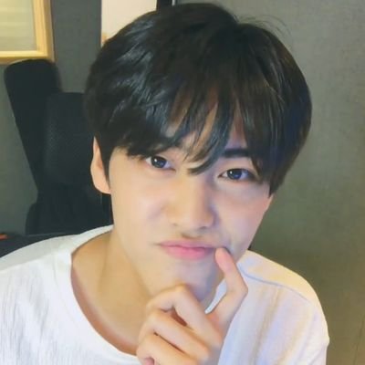 hehe_yv's profile picture. #송유빈 #송메이트