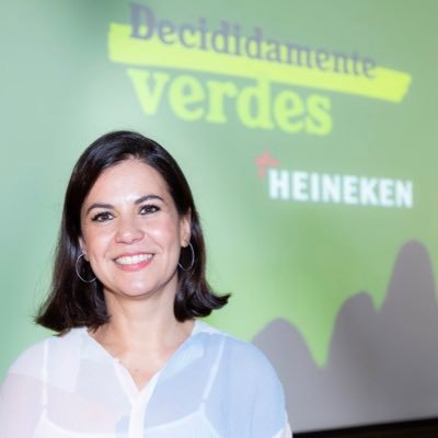 Apasionada de vivir, disfrutar y comunicar. Con la ilusión del primer día en familia HEINEKEN @HEINEKEN_ESCorp @FCruzcampo Mis opiniones