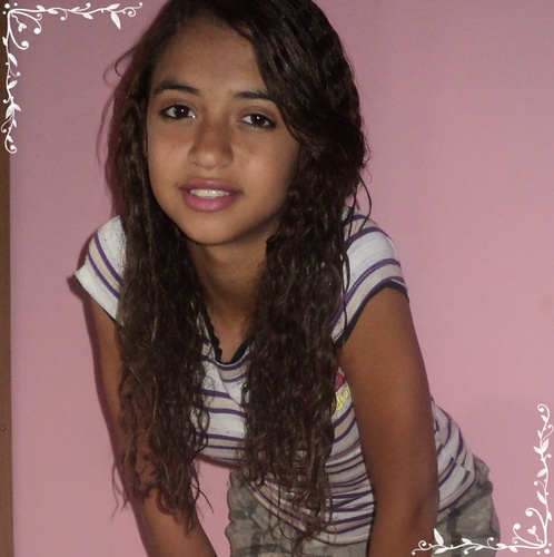 ♪ ❥❥; O tempo voa ., o tempo não para, o tempo passa, e porque deixar sua vida passar ? Não perca oportunidades, se arrisque ,, chore ,, sorria ,, não desista