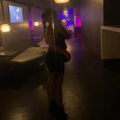 _Daniiela18_'s profile picture. 