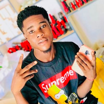 owusulowski10's profile picture. 