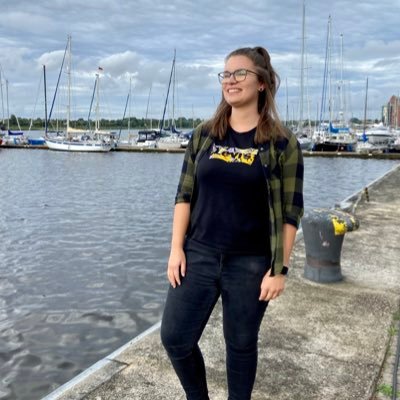 25 years old | 📍Leipzig | vegetarian 🥦 | 🎓social work