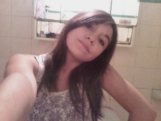 romi105's profile picture. me llamo romy tengo 14 años.... vivo en argentina y me encanta restart :)