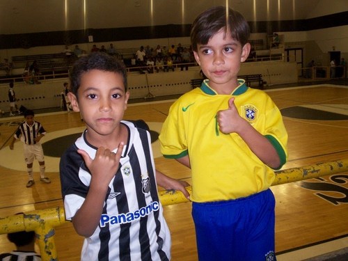 #PracimadelesSantos msn: cambuithales@hotmail.com orkut thales.cambui@hotmail.com