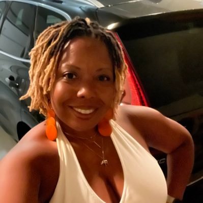 Forever young & energetic, mother of young Black king, techie, educator, c-suite, tennis athlete, reader & musician who loves a good time w family & friends.