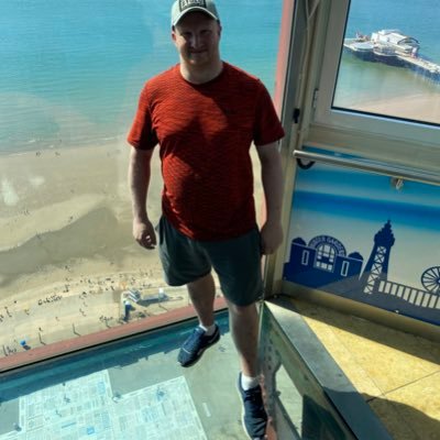Hard Working, love life and looking for my equal, massive Bolton Wanderers fan and season ticket holder, huge F1 fan and followed McLaren since I was a foetus.