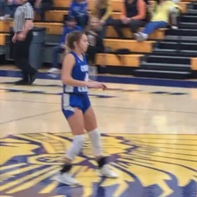 •5”9 shooting guard •cosby high school (lady eagle🦅) •4.0 gpa • TN Flight Trotters 2025 (Heifner)