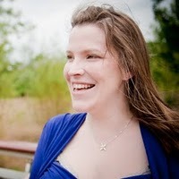 halohoney's profile picture. Fond of cake, horses, gin, dog, husband & 2 kids. Not fond of housework. Intersectional feminist. It always involves glitter.