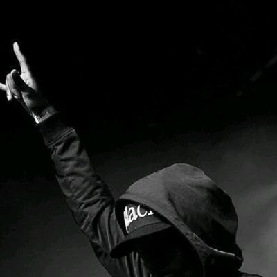 HaarBuu's profile picture. dah rare gem 💎
dah fulani guy 😎
northern 😎

moving high in Sha Allah 📌