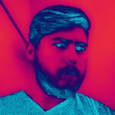 xTrashcanMan's profile picture. Sideways but slightly Upward