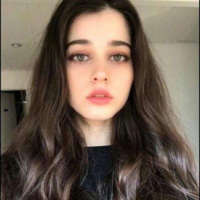 wanda_hemingway's profile picture. Whether give up and don't give up, may seem to be respectively with us, don't need to retain, need not regret, also next year will meet as s