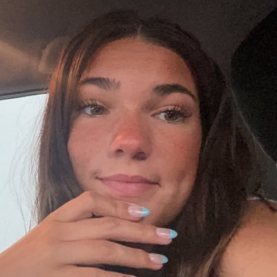 MacennahC's profile picture. 