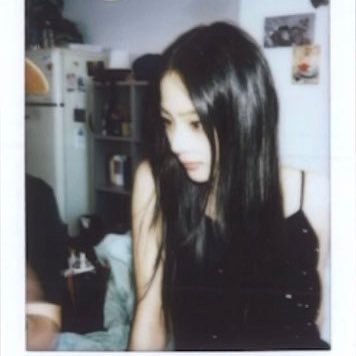 hwaju8's profile picture. #Newjeans