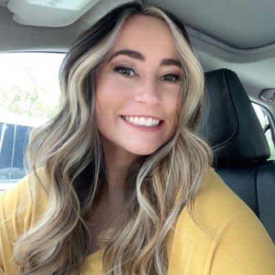 bmarie1998's profile picture. Child of God | In love with life & cute dogs