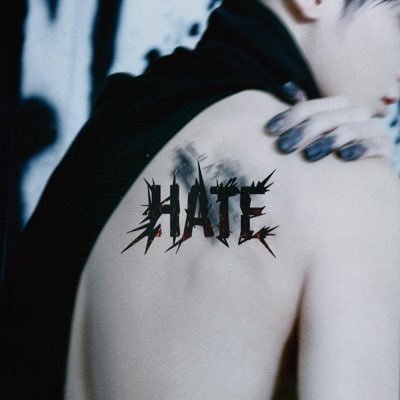 まかろんK🍀『#エモい青春ラブストーリー』 (@macaronk1120) / X