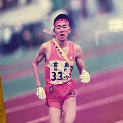 47歳marathon runner 倉敷高校にて全国高校駅伝2年連続7区出場。 2013東京M初マラソン２時間44分13秒2023岡山M☆PBフル２時間26分50秒 目指すはサブ20へ向けてkeep running！！running配信していきます🏃‍♂️フォローお願いします🫡 #ランニング #マラソン