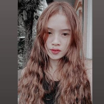 Your self-worth is determined by you.
You don't have to depend on someone telling you who you are.❣️
