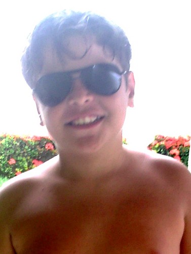 sou de peixes,13 anos,sergipano,aracju,e bom gente gosto de fazewr amigos