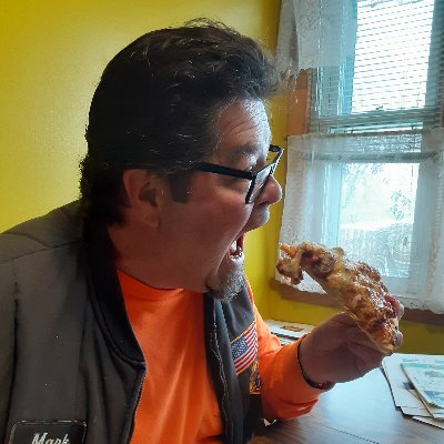 markvp138hotma1's profile picture. I love God. I love my family. I love my country.🗽🇺🇸🦅🍕 NRA life member. 4th degree Knight of Columbus. Married 41 years to a nice Italian girl.